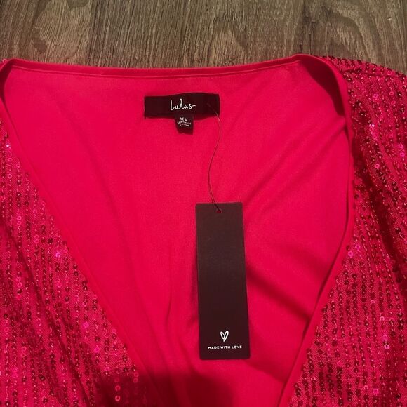 Glamorous LuLus Hot Pink Sequin Faux-Wrap Romper- NWT - Picture 9 of 15